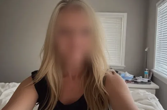 Christina, 36