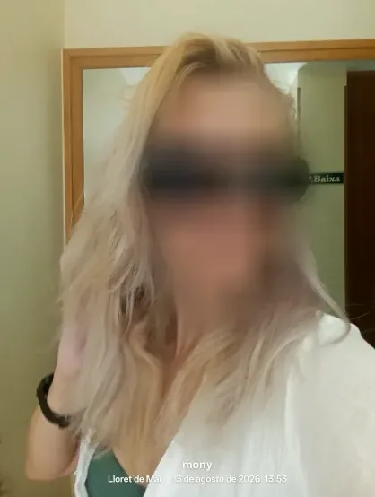Emma, 39