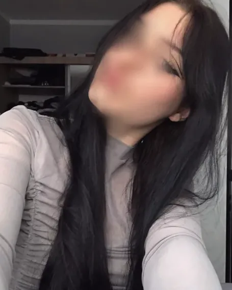Jessica, 20