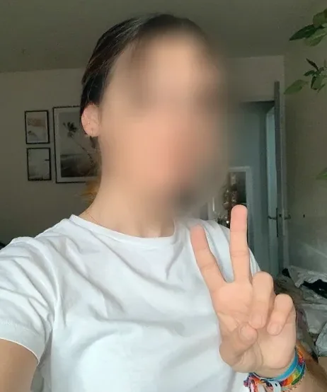 Katrin, 29