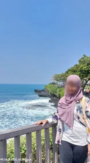 Malin, 37