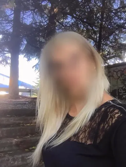 Malin, 32