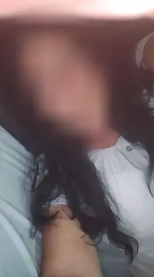 Melanie, 39
