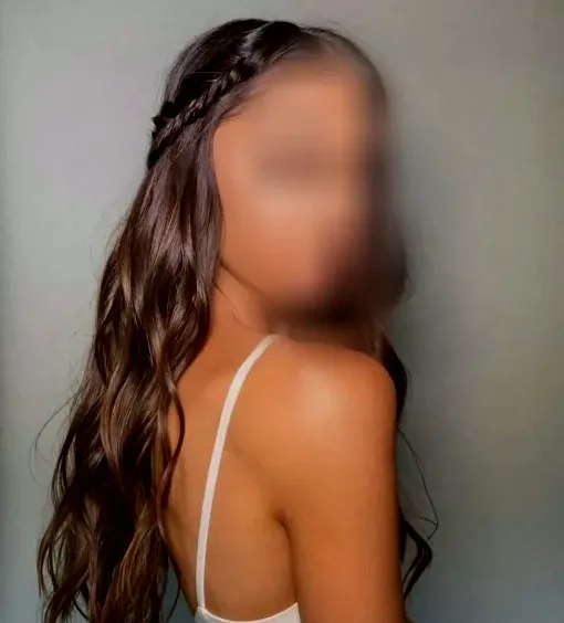 Paula, 29
