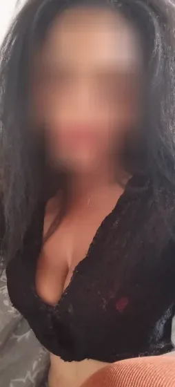 Romy, 36