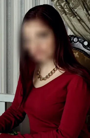 Stefanie, 28